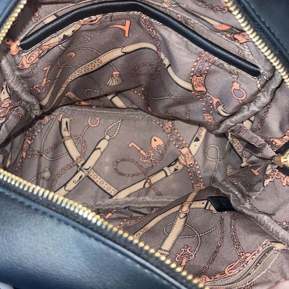 Unbranded Leather Look half‎ Quilted Backpack main image 15